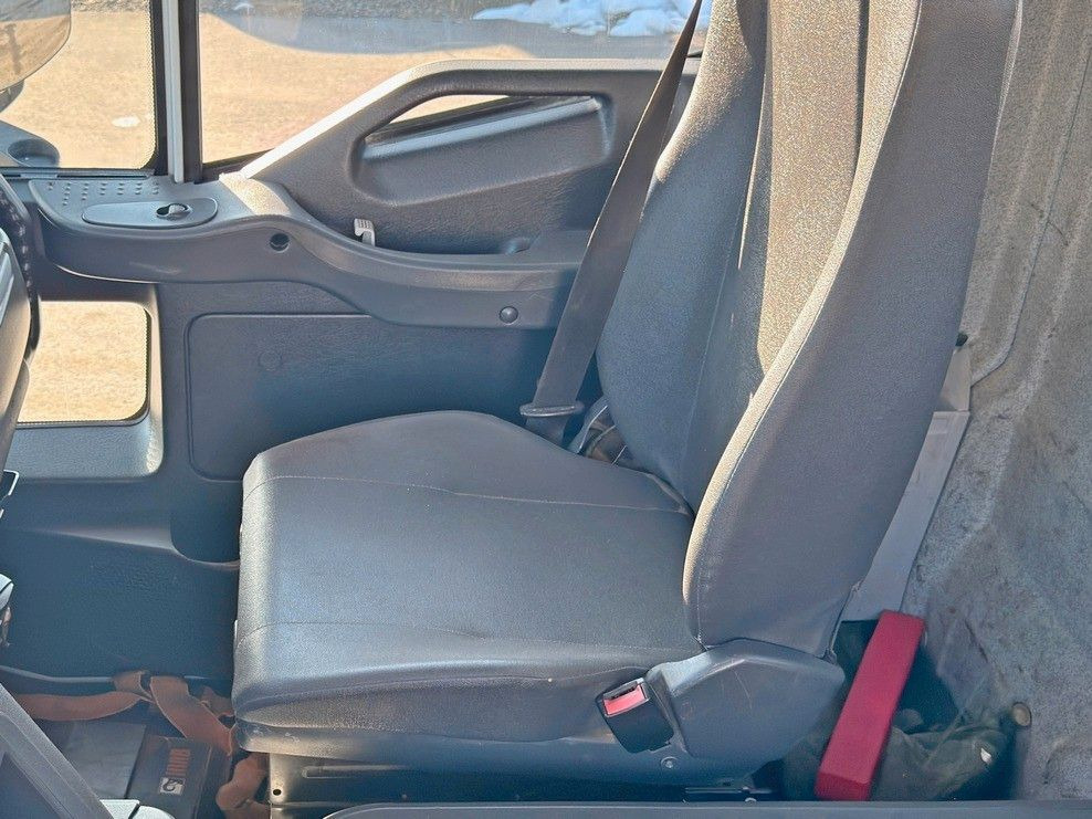 Kallurauto, Kraanaga veoauto Iveco TRAKKER * HIAB 211 E - 6 HIDUO+ FUNK / 8x4 *TOP: pilt 10 Kallurauto, Kraanaga veoauto Iveco TRAKKER * HIAB 211 E - 6 HIDUO+ FUNK / 8x4 *TOP: pilt 10