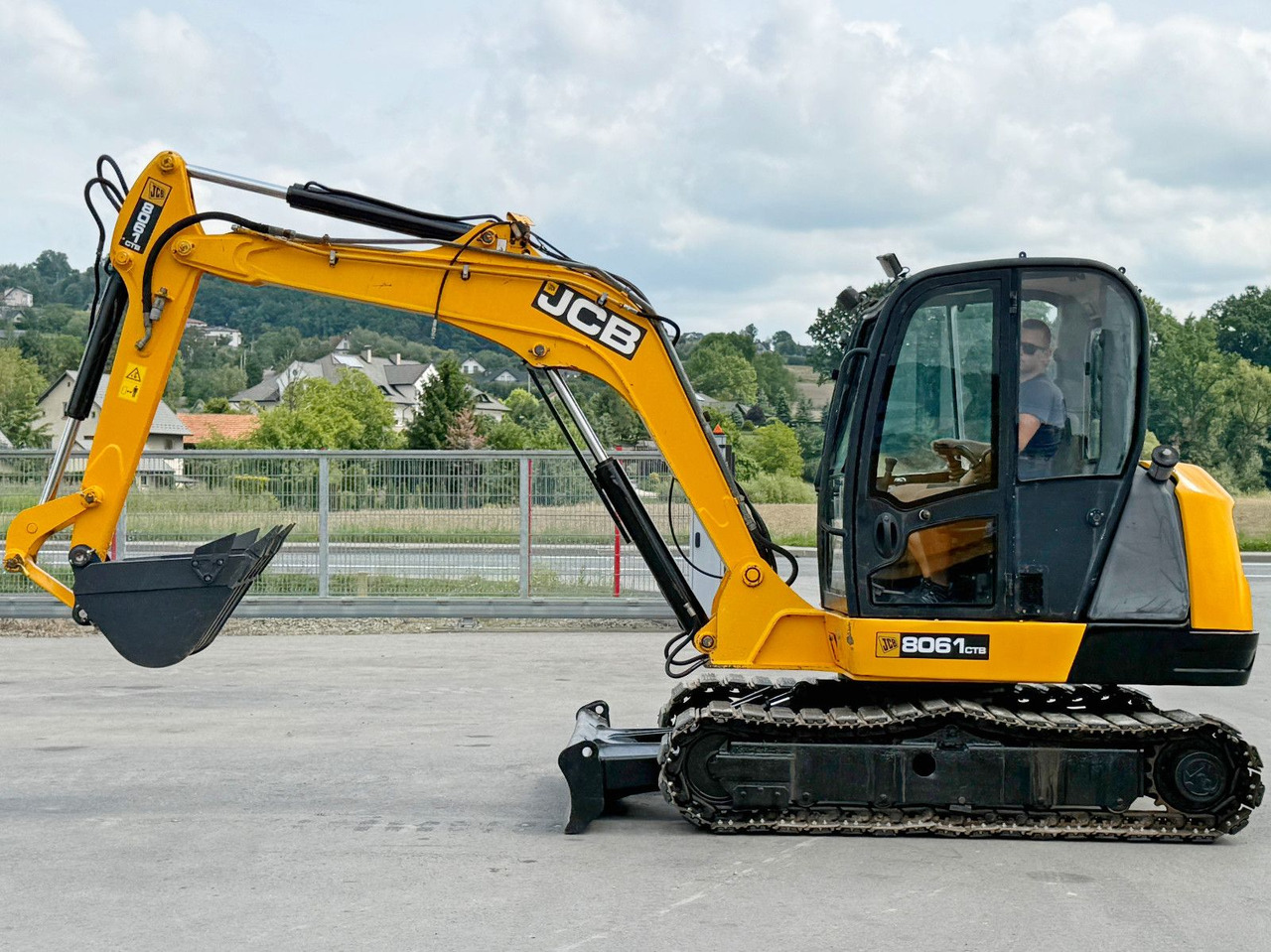 JCB 8061 * Raupenbagger * TOPZUSTAND - Buldooser: pilt 4 JCB 8061 * Raupenbagger * TOPZUSTAND - Buldooser: pilt 4