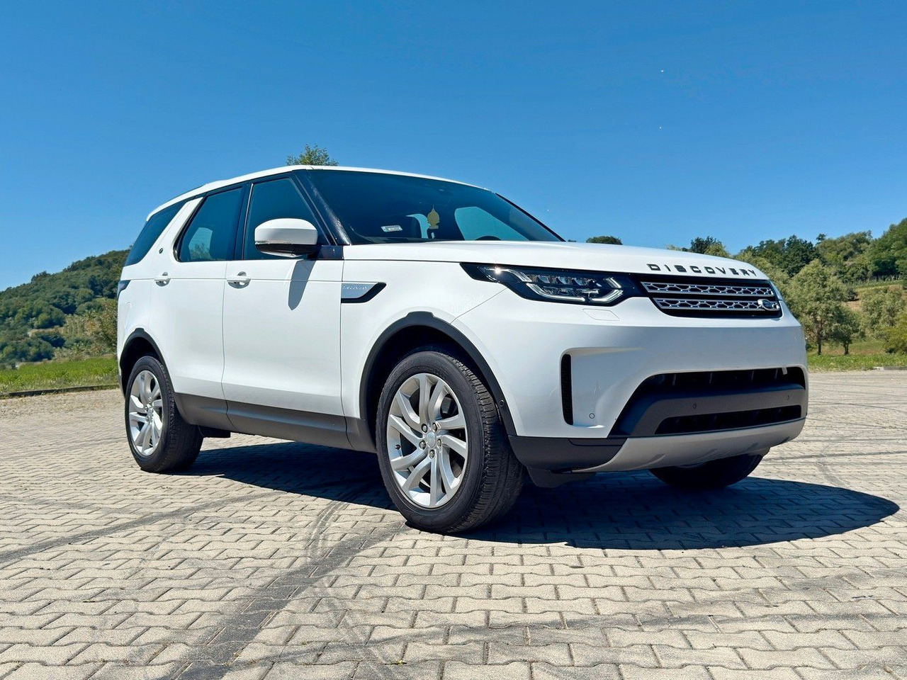 Land Rover Discovery - Maastur: pilt 1 Land Rover Discovery - Maastur: pilt 1