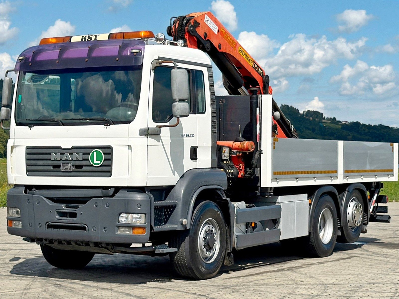 MAN TGA 26.430 Pritsche 5,50m + KRAN+ FUNK/6-4H2 MAN TGA 26.430 * PK 23002 + FUNK/6-4H2 - Kraanaga veoauto: pilt 4 MAN TGA 26.430 Pritsche 5,50m + KRAN+ FUNK/6-4H2 MAN TGA 26.430 * PK 23002 + FUNK/6-4H2 - Kraanaga veoauto: pilt 4
