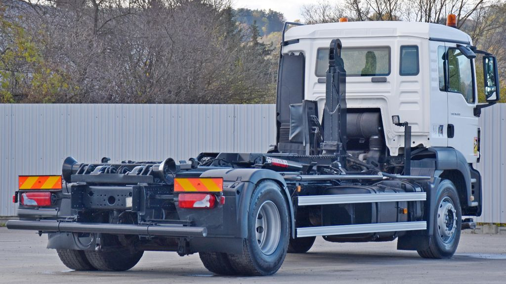 MAN TGS 18.320 Abrollkipper * Top Zustand! MAN TGS 18.320 Abrollkipper * Top Zustand! - Konkstõstukiga veoauto: pilt 5 MAN TGS 18.320 Abrollkipper * Top Zustand! MAN TGS 18.320 Abrollkipper * Top Zustand! - Konkstõstukiga veoauto: pilt 5