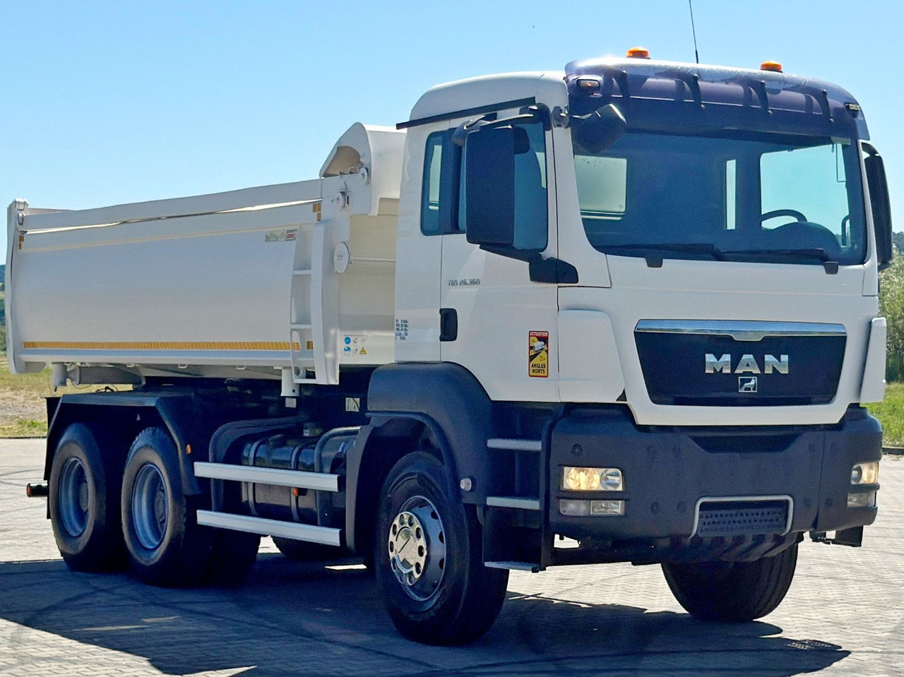 MAN TGS 26.360 Kipper 5,20 m + BORDMATIC / 6x4 - Kallurauto, Kraanaga veoauto: pilt 4 MAN TGS 26.360 Kipper 5,20 m + BORDMATIC / 6x4 - Kallurauto, Kraanaga veoauto: pilt 4