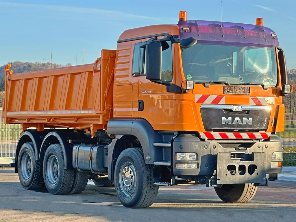 MAN TGS 26.440 * Kipper 4,80 m * 6x4 * TOPZUSTAND - Kallurauto, Kraanaga veoauto: pilt 3 MAN TGS 26.440 * Kipper 4,80 m * 6x4 * TOPZUSTAND - Kallurauto, Kraanaga veoauto: pilt 3