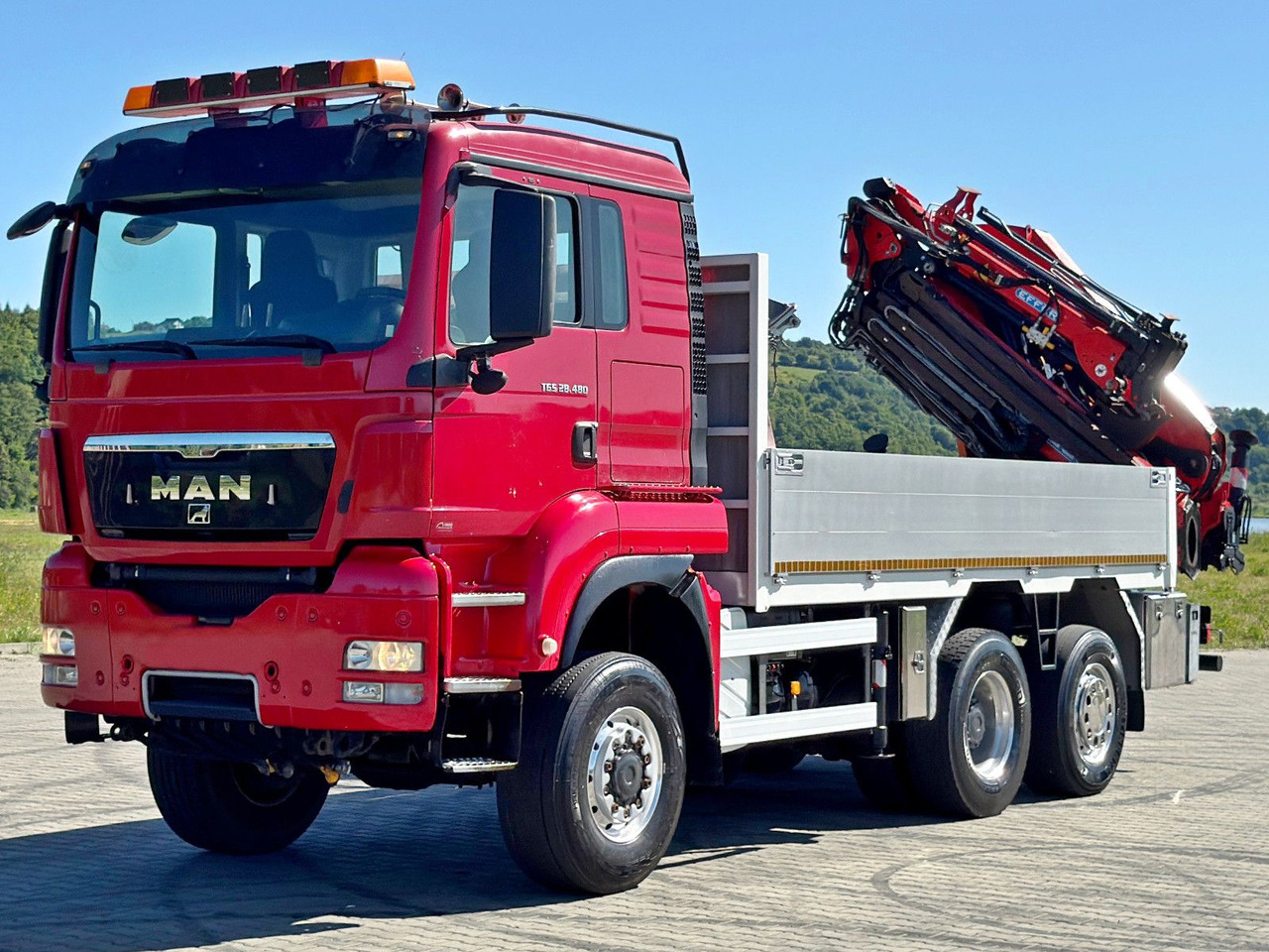 MAN TGS 28.480 * EFFER 255/5S + JIB 3S + FUNK * TOP - Kraanaga veoauto: pilt 4 MAN TGS 28.480 * EFFER 255/5S + JIB 3S + FUNK * TOP - Kraanaga veoauto: pilt 4