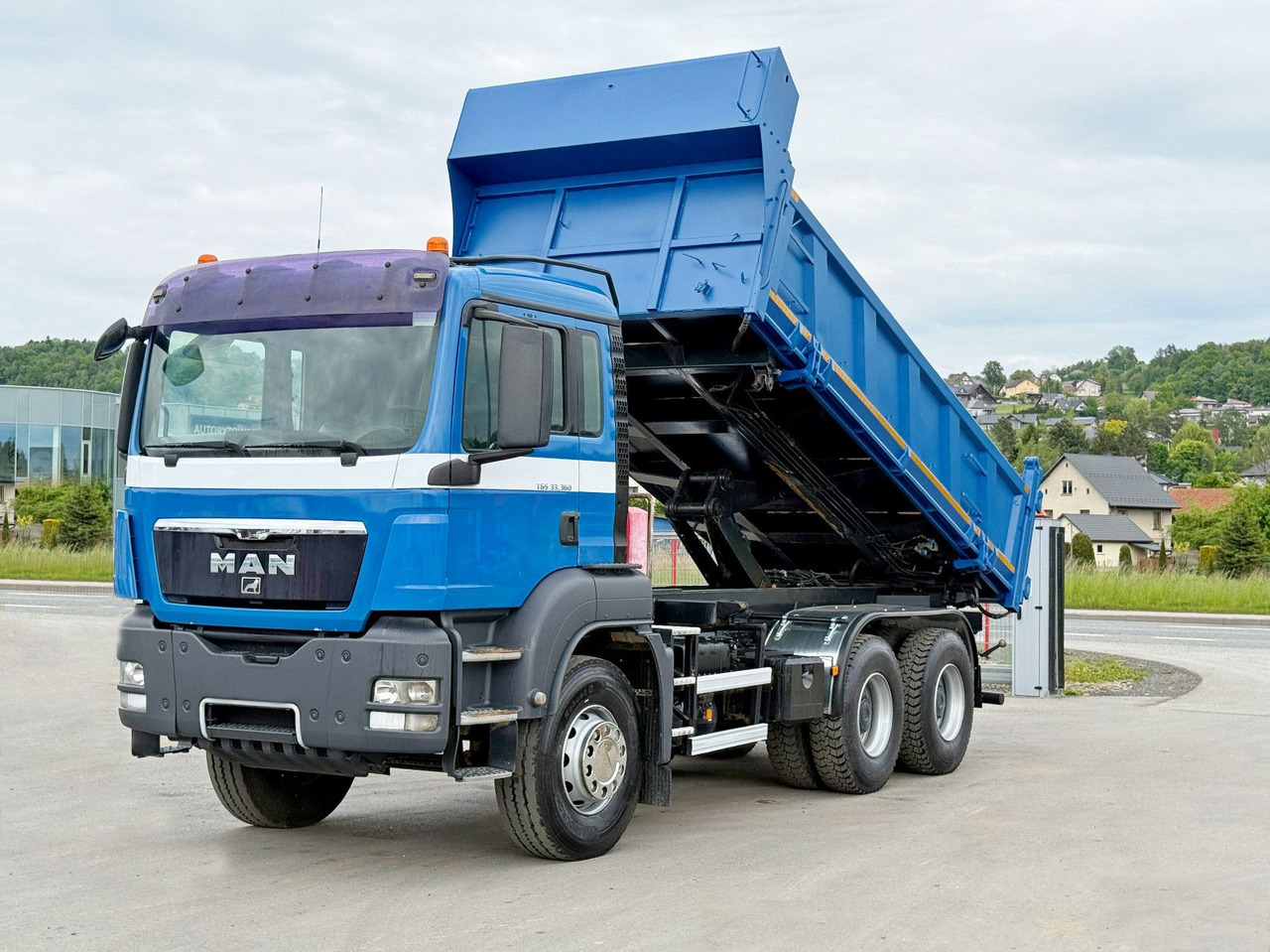MAN TGS 33.360 * KIPPER 5,10 m + BORDMATIC /6x4* TOP - Kallurauto, Kraanaga veoauto: pilt 1 MAN TGS 33.360 * KIPPER 5,10 m + BORDMATIC /6x4* TOP - Kallurauto, Kraanaga veoauto: pilt 1