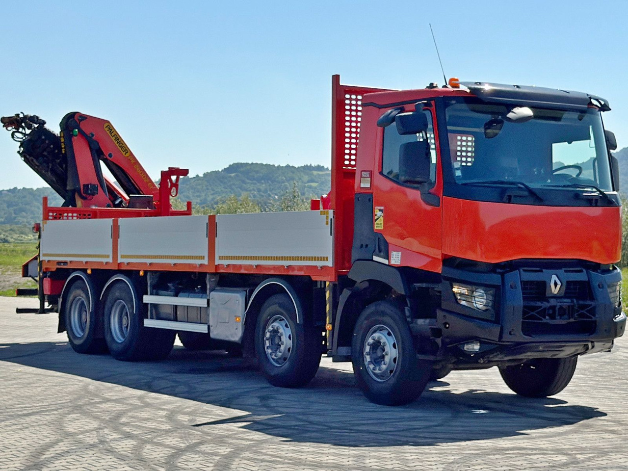 Renault C 430 * PRITSCHE 7,80m*PK 26002 - EH E/FUNK *8x4 - Kraanaga veoauto: pilt 3 Renault C 430 * PRITSCHE 7,80m*PK 26002 - EH E/FUNK *8x4 - Kraanaga veoauto: pilt 3