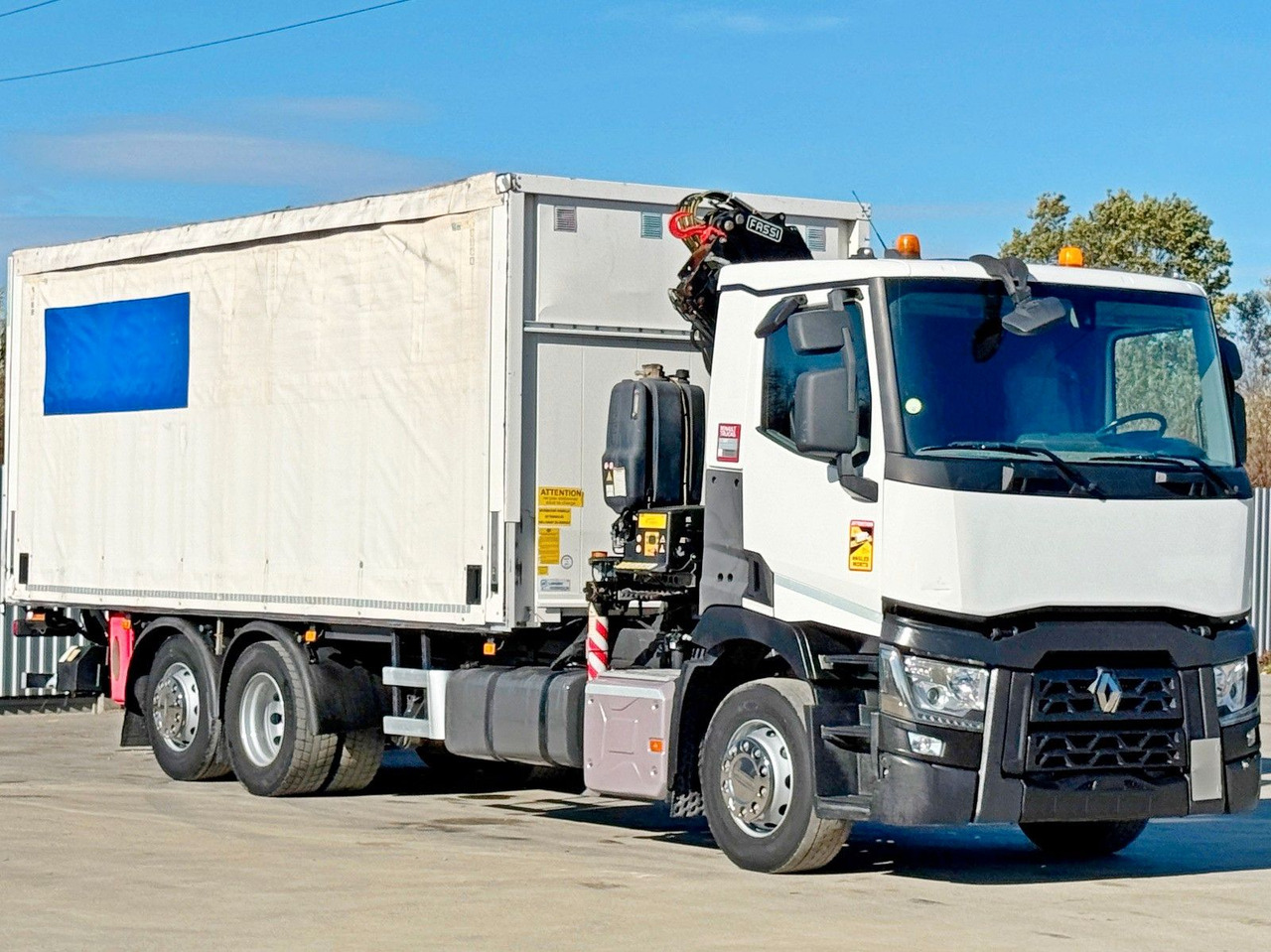 Renault T380 * FASSI F120B.2.22 + FUNK / 6x2! - Kraanaga veoauto: pilt 4 Renault T380 * FASSI F120B.2.22 + FUNK / 6x2! - Kraanaga veoauto: pilt 4