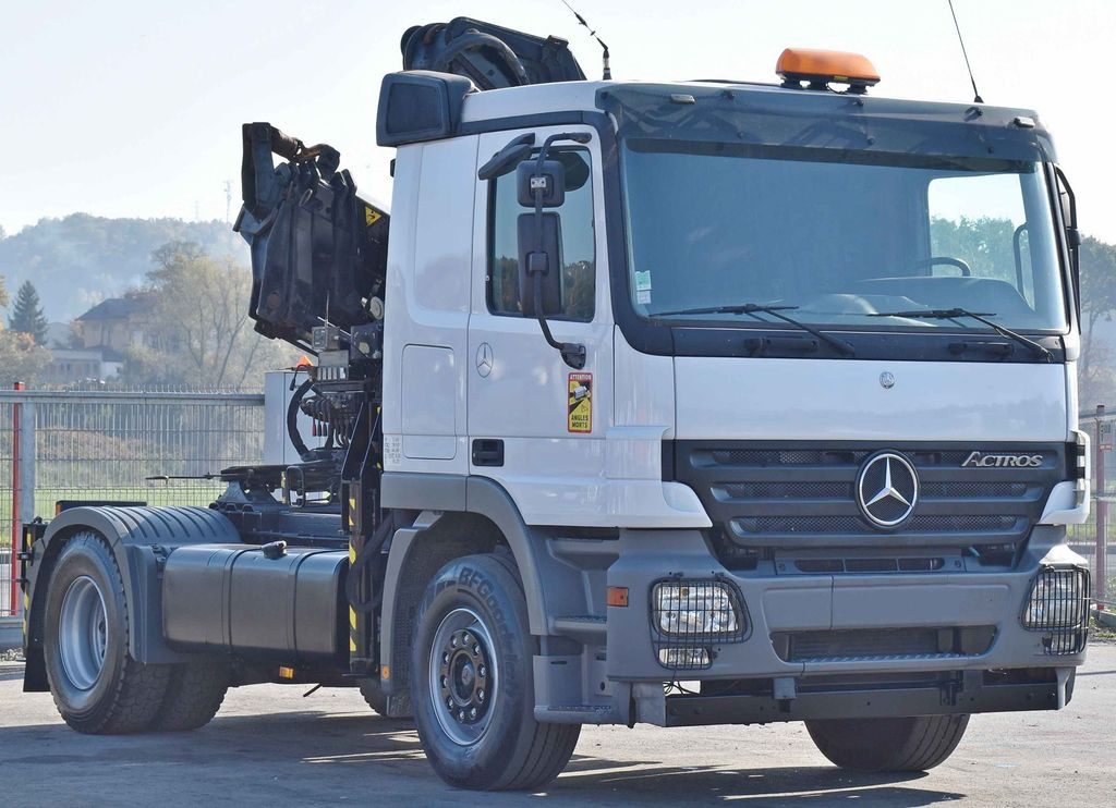 Mercedes-Benz ACTROS 1844 * Sattelzugmaschine *HIAB 330-5/FUNK Mercedes-Benz ACTROS 1844 * Sattelzugmaschine *HIAB 330-5/FUNK - Sadulveok: pilt 4 Mercedes-Benz ACTROS 1844 * Sattelzugmaschine *HIAB 330-5/FUNK Mercedes-Benz ACTROS 1844 * Sattelzugmaschine *HIAB 330-5/FUNK - Sadulveok: pilt 4