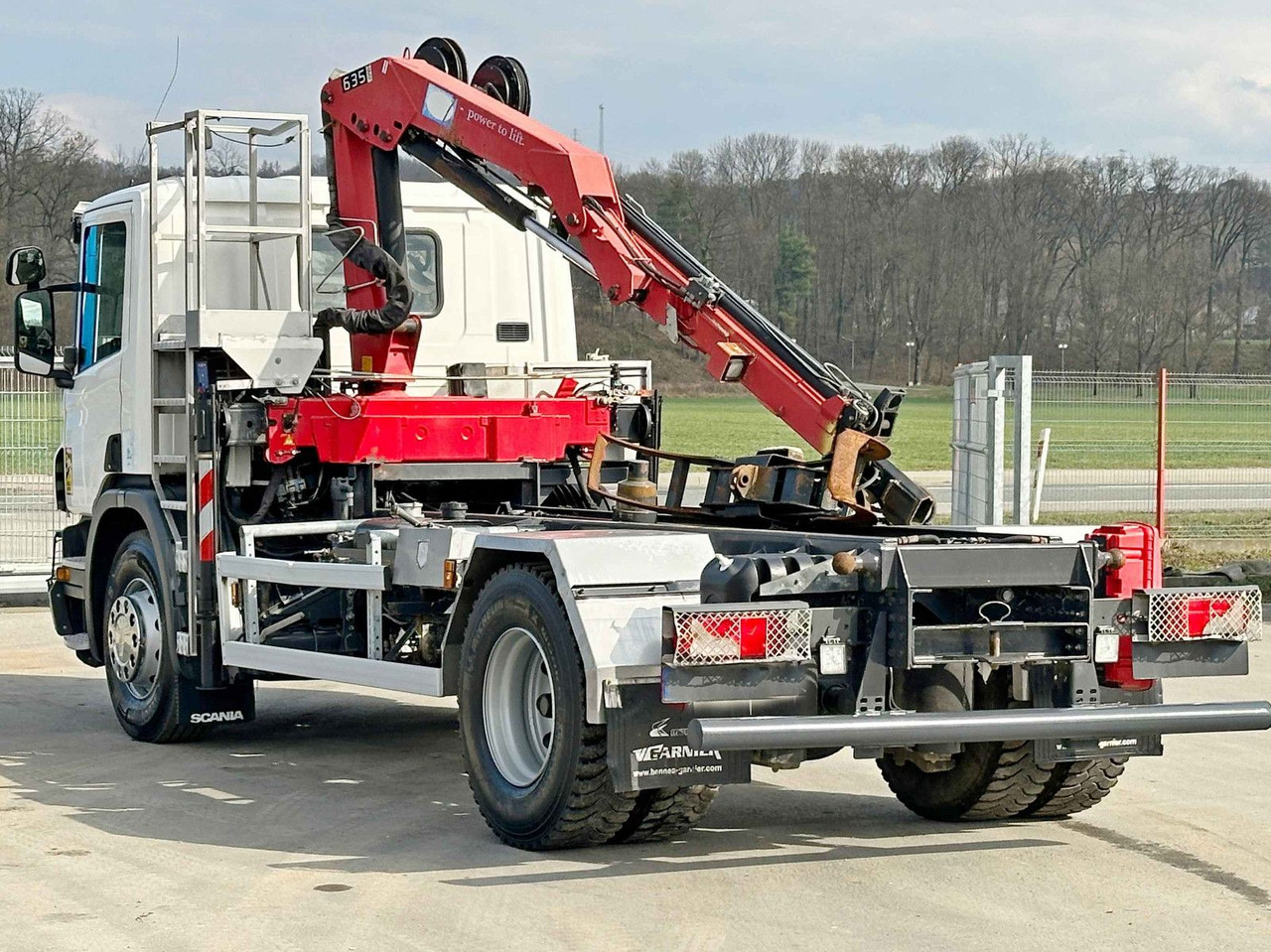 Scania P 250 * HMF 635 K2 + FUNK * TOPZUSTAND - Kraanaga veoauto: pilt 4 Scania P 250 * HMF 635 K2 + FUNK * TOPZUSTAND - Kraanaga veoauto: pilt 4