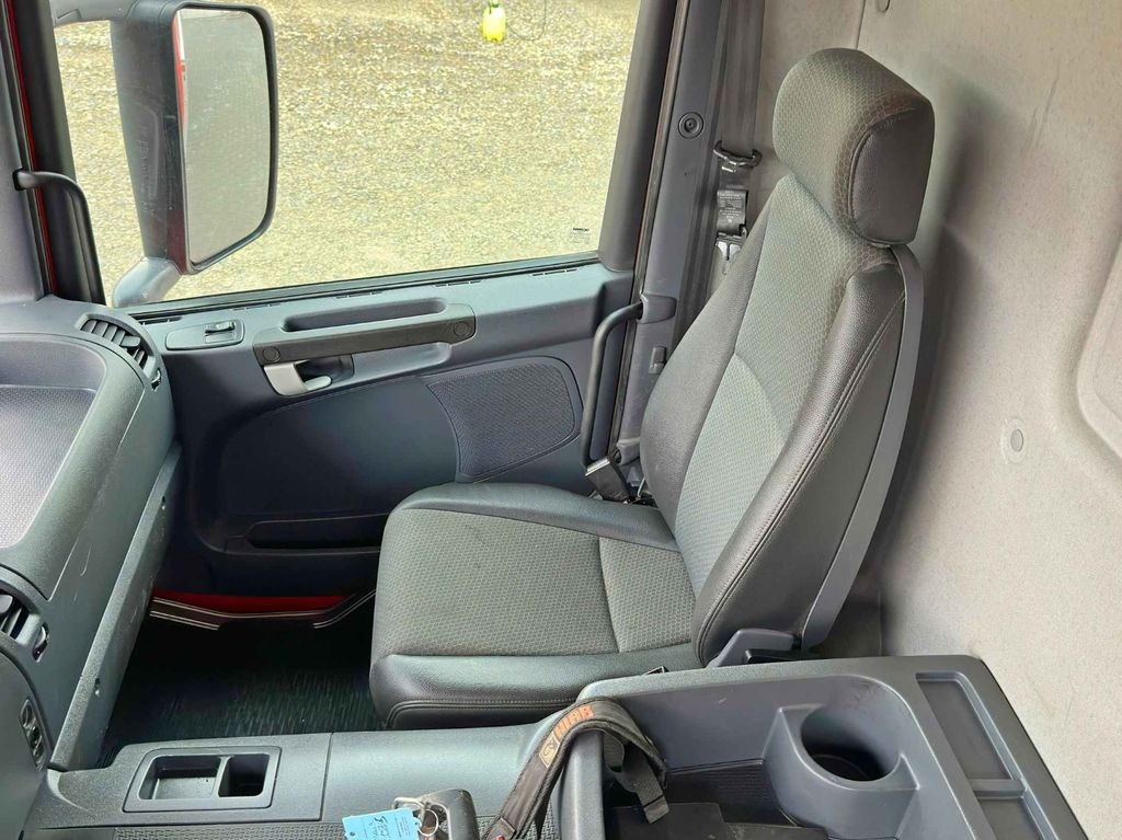 Kraanaga veoauto, Madelveok/ Platvormveok Scania P 280 * HIAB 122 E - 2 HIDUO + FUNK* TOPZUSTAND Scania P 280 * HIAB 122 E - 2 HIDUO + FUNK* TOPZUSTAND: pilt 10 Kraanaga veoauto, Madelveok/ Platvormveok Scania P 280 * HIAB 122 E - 2 HIDUO + FUNK* TOPZUSTAND Scania P 280 * HIAB 122 E - 2 HIDUO + FUNK* TOPZUSTAND: pilt 10