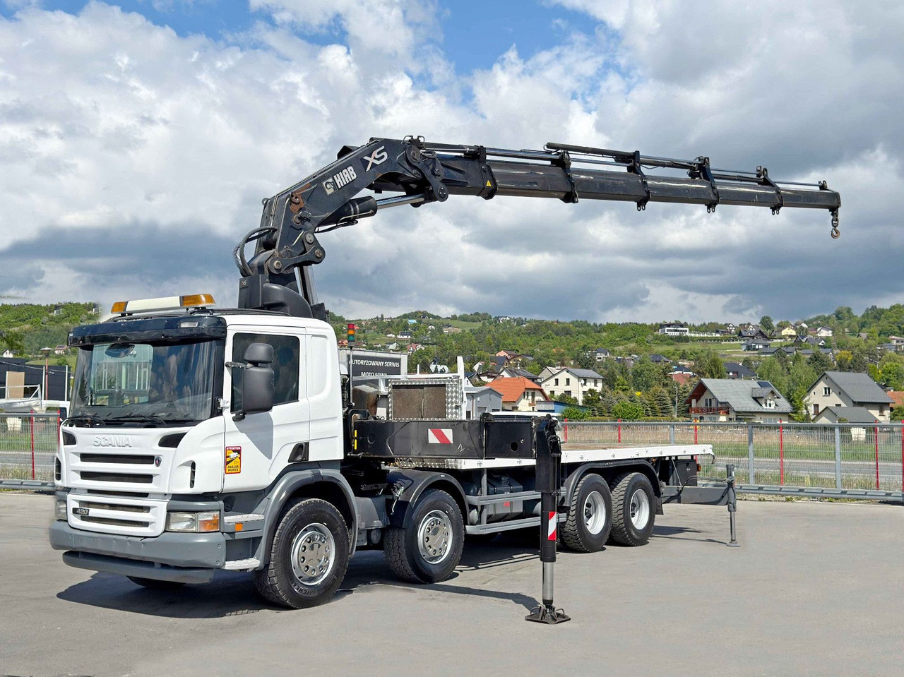 Scania P 420* PLATFORM 6,80m * HIAB 600 EP-5/FUNK * 8x4 - Kraanaga veoauto: pilt 2 Scania P 420* PLATFORM 6,80m * HIAB 600 EP-5/FUNK * 8x4 - Kraanaga veoauto: pilt 2