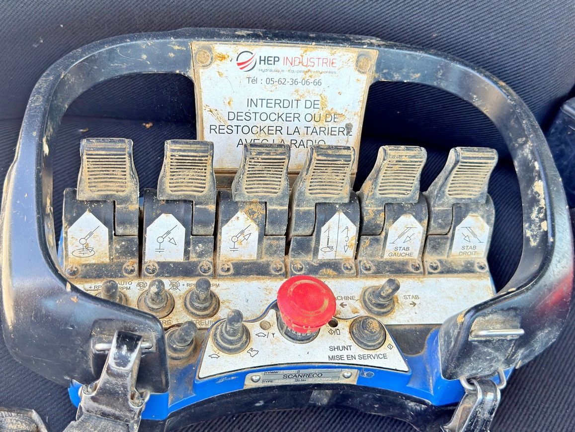 Veoauto, Kraanaga veoauto Iveco Eurocargo 120E22 * Bohrgerät auf LKW + FUNK *TOP: pilt 9