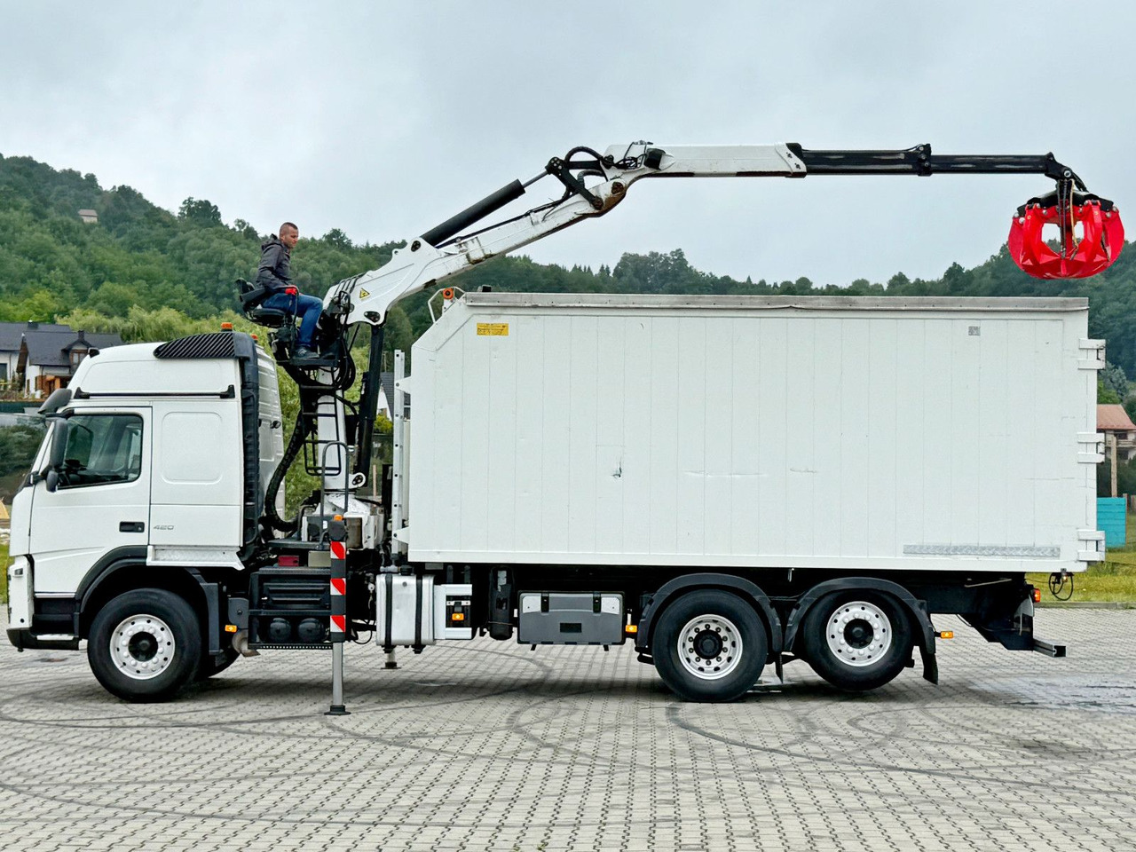 Volvo FM 420 Kipper 6,20 m * EPSILON Q150L75 *TOP - Kallurauto, Kraanaga veoauto: pilt 5 Volvo FM 420 Kipper 6,20 m * EPSILON Q150L75 *TOP - Kallurauto, Kraanaga veoauto: pilt 5