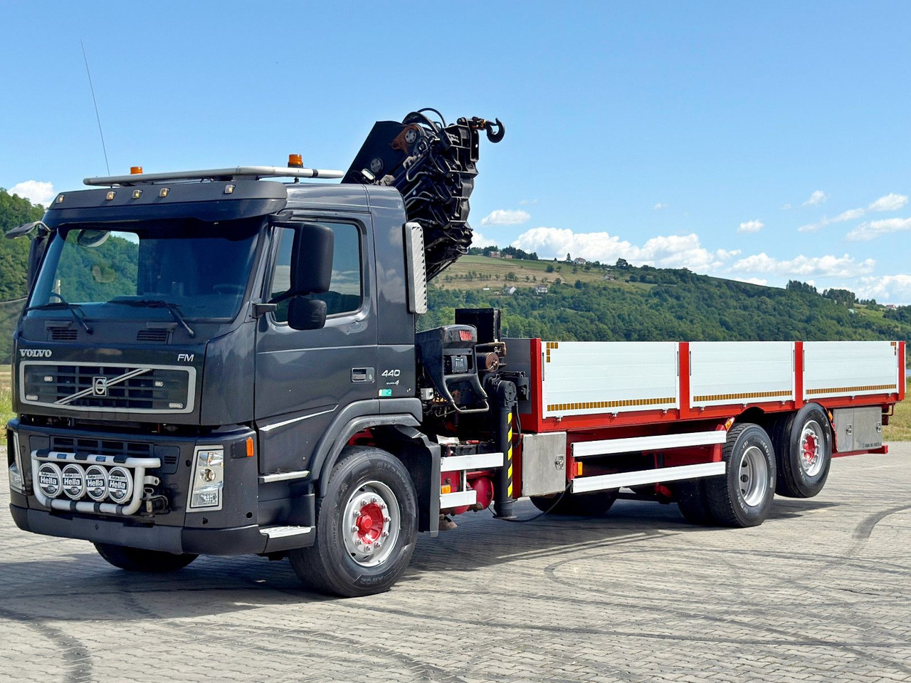 Volvo FM 440 * HIAB 288 E - 8 HIPRO/FUNK * TOPZUSTAND - Kraanaga veoauto: pilt 3 Volvo FM 440 * HIAB 288 E - 8 HIPRO/FUNK * TOPZUSTAND - Kraanaga veoauto: pilt 3