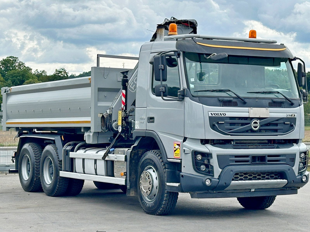 Volvo FMX 420 Kipper 5,10m *FASSI F155A.0.22+FUNK/6x4 - Kraanaga veoauto: pilt 4 Volvo FMX 420 Kipper 5,10m *FASSI F155A.0.22+FUNK/6x4 - Kraanaga veoauto: pilt 4