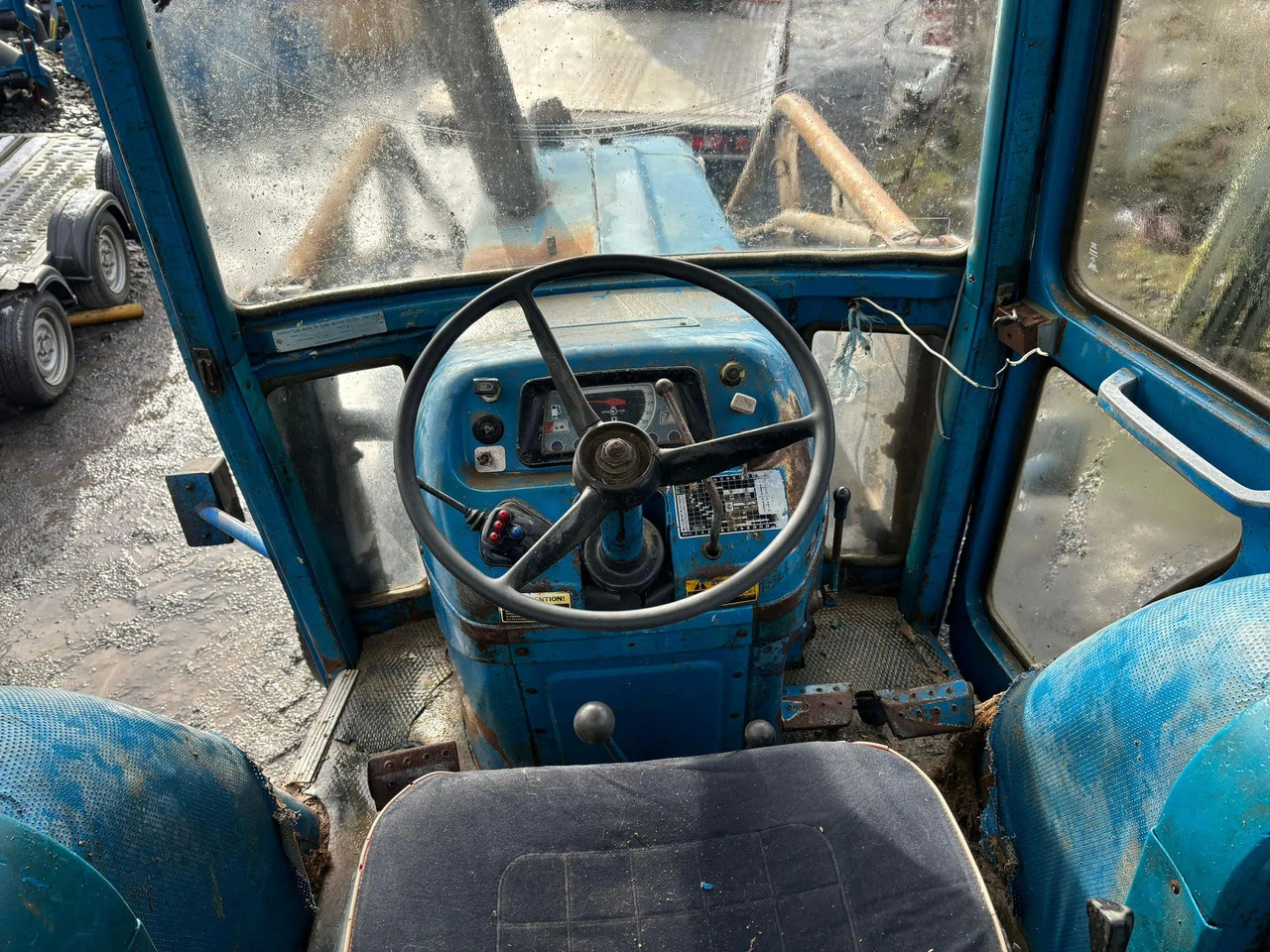 Traktor Ford 6600: pilt 9