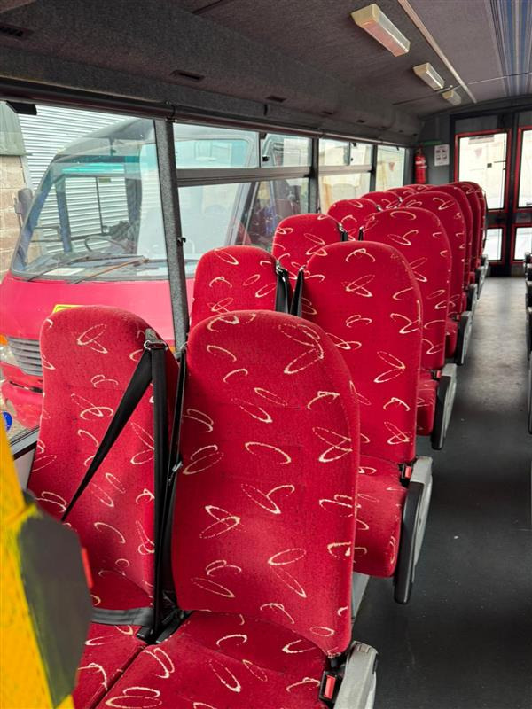 2007 Mercedes Vario 813 Plaxton Beaver series 3 - Väikebuss, Mikrobuss: pilt 3 2007 Mercedes Vario 813 Plaxton Beaver series 3 - Väikebuss, Mikrobuss: pilt 3