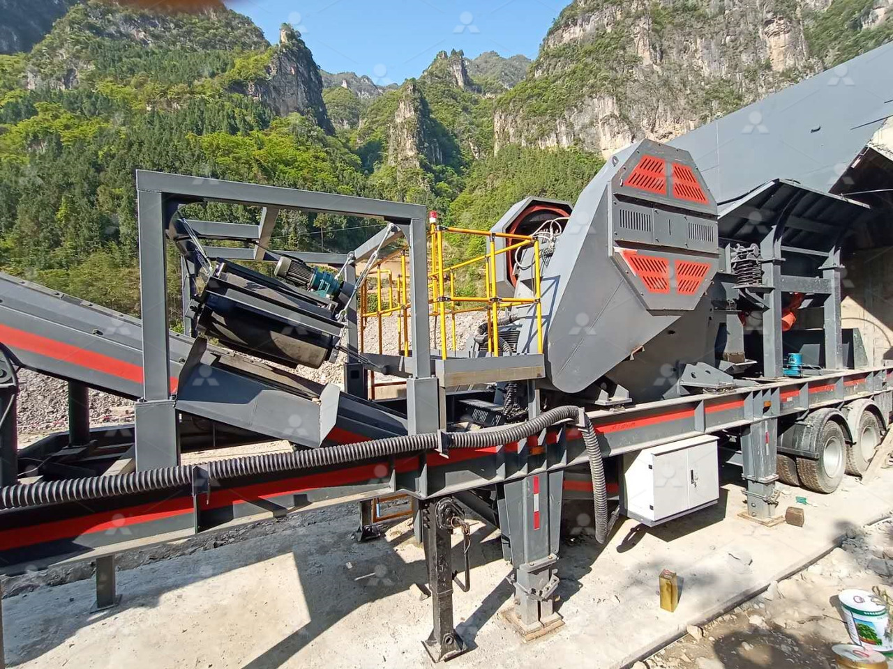 LIMING NK series mobile crusher - Mobiilne purusti: pilt 3 LIMING NK series mobile crusher - Mobiilne purusti: pilt 3
