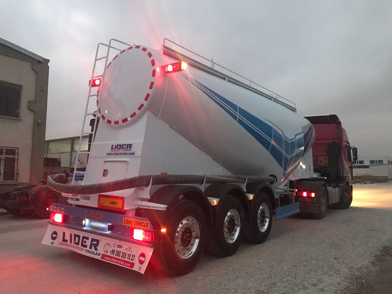 Uus Tsistern poolhaagis transporditavad ained tsement LIDER 2025  MODEL NEW CEMENT TANKER: pilt 7