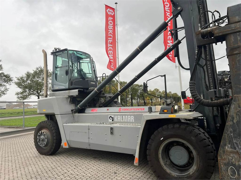 Kalmar DCG80-45ES6 - Konteinerite käitleja: pilt 3 Kalmar DCG80-45ES6 - Konteinerite käitleja: pilt 3