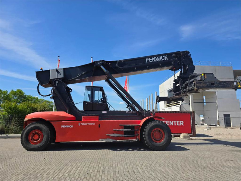 Linde C4230TL - Lükandvirnastaja: pilt 1 Linde C4230TL - Lükandvirnastaja: pilt 1