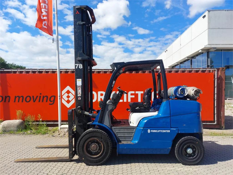 Mitsubishi FG50CN - Gaasitõstuk: pilt 2 Mitsubishi FG50CN - Gaasitõstuk: pilt 2