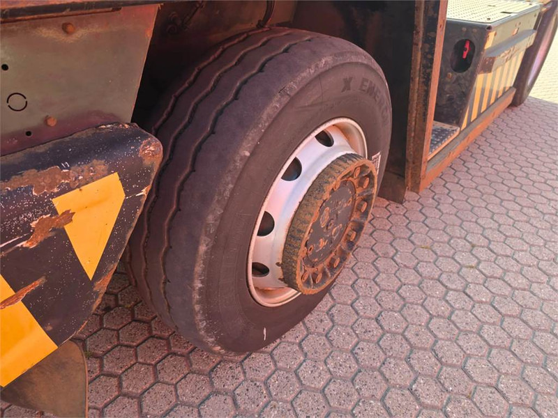 Laotraktor Terberg RT223 4x4: pilt 16