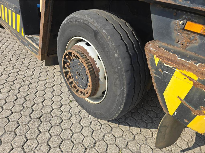 Laotraktor Terberg RT223 4x4: pilt 15