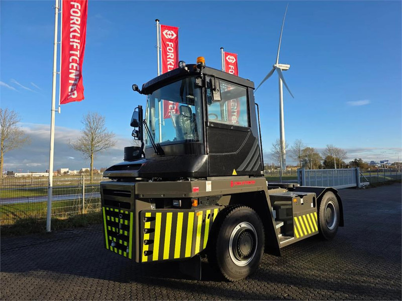 Terberg RT403 4x4 - Laotraktor: pilt 2 Terberg RT403 4x4 - Laotraktor: pilt 2