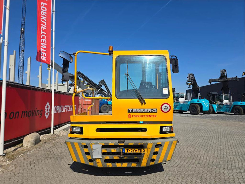 Laotraktor Terberg YT182: pilt 8