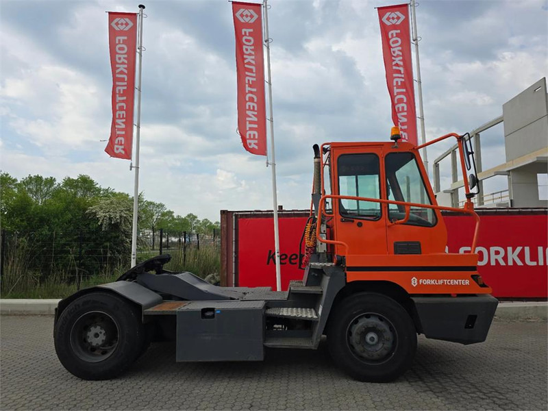 Terberg YT182 - Laotraktor: pilt 3 Terberg YT182 - Laotraktor: pilt 3