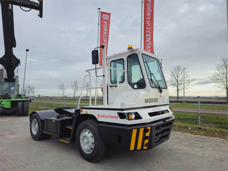 Terberg YT220 - Laotraktor: pilt 1 Terberg YT220 - Laotraktor: pilt 1