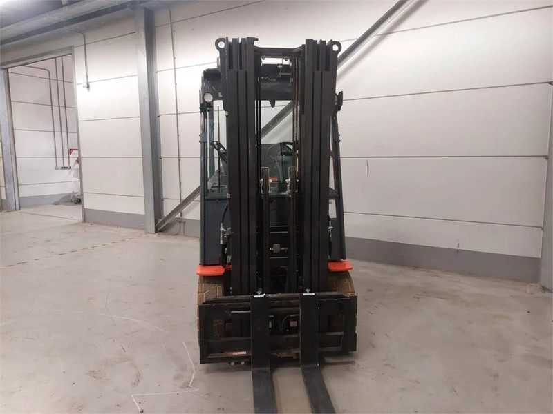 Toyota 9FBMK25T - Elektritõstuk: pilt 5 Toyota 9FBMK25T - Elektritõstuk: pilt 5