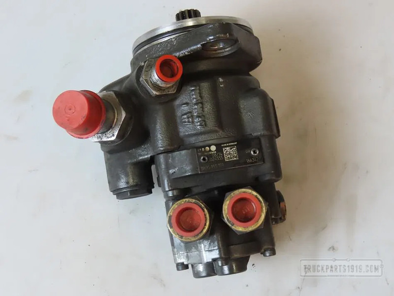 DAF 1863427 Stuurpomp - Roolipump - Veoauto: pilt 1 DAF 1863427 Stuurpomp - Roolipump - Veoauto: pilt 1