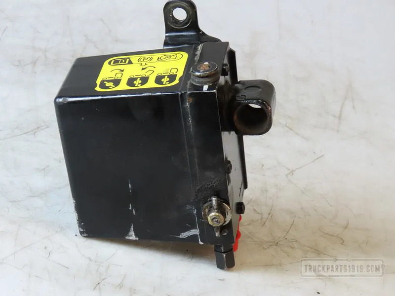 DAF 1914281 | Kantelpomp cabine - Hüdraulika - Veoauto: pilt 1 DAF 1914281 | Kantelpomp cabine - Hüdraulika - Veoauto: pilt 1