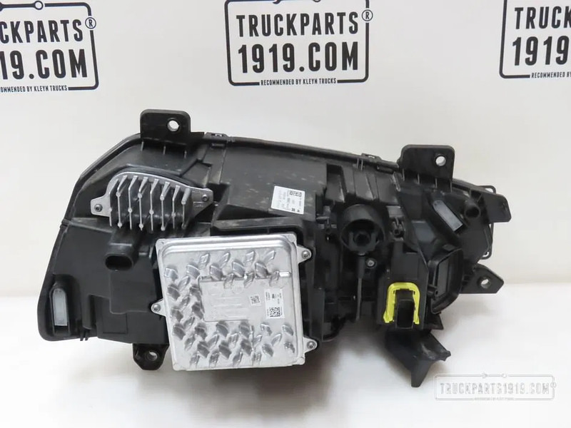 DAF 2188984 Koplamp Li. XG - Esituled - Veoauto: pilt 2 DAF 2188984 Koplamp Li. XG - Esituled - Veoauto: pilt 2