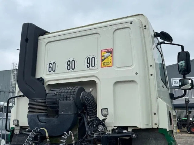 DAF CF Euro6 Cabine Compleet - Kabiin ja interjöör - Veoauto: pilt 4 DAF CF Euro6 Cabine Compleet - Kabiin ja interjöör - Veoauto: pilt 4