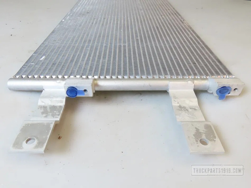 MAN 81.61920-6041 Condensor TGX 2007 - Radiaator - Veoauto: pilt 2 MAN 81.61920-6041 Condensor TGX 2007 - Radiaator - Veoauto: pilt 2