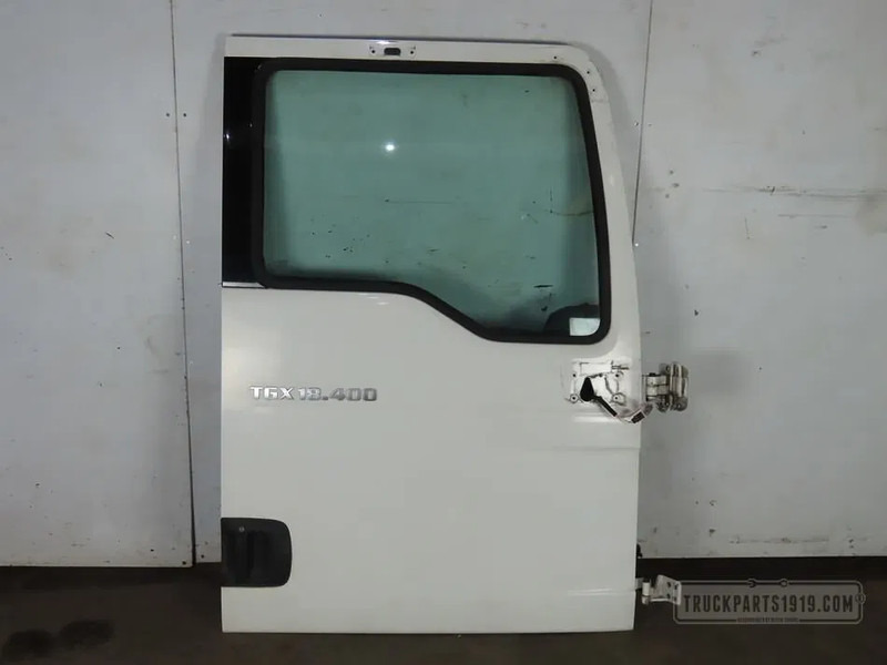 MAN 81.62600-4130 Portier Re.TGX - Uks ja varuosad - Veoauto: pilt 1 MAN 81.62600-4130 Portier Re.TGX - Uks ja varuosad - Veoauto: pilt 1