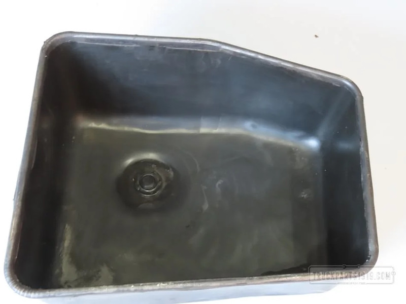 MAN Engines & Parts Carterpan D2676 - Õlivann - Veoauto: pilt 1 MAN Engines & Parts Carterpan D2676 - Õlivann - Veoauto: pilt 1