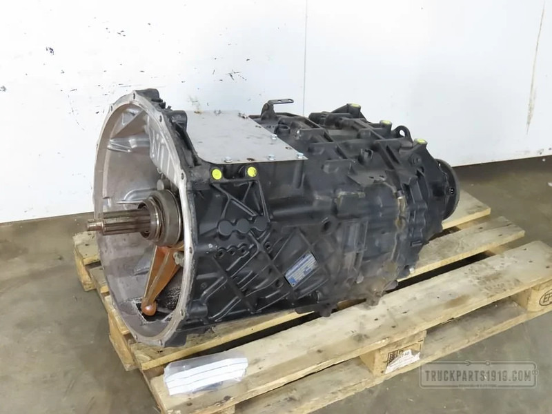 MAN Gearbox & Clutch Parts Versnellingsbak 12AS2130TD - Käigukast - Veoauto: pilt 1 MAN Gearbox & Clutch Parts Versnellingsbak 12AS2130TD - Käigukast - Veoauto: pilt 1