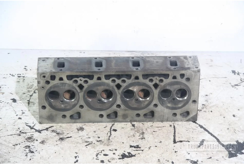 Renault Engines & Parts Renault Cilinderkop Used - Mootori pea - Veoauto: pilt 2 Renault Engines & Parts Renault Cilinderkop Used - Mootori pea - Veoauto: pilt 2