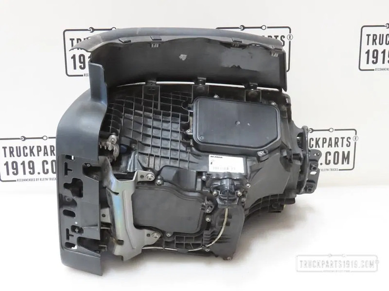 Scania 3148185 | Koplamp Li. LED - Esituled - Veoauto: pilt 2 Scania 3148185 | Koplamp Li. LED - Esituled - Veoauto: pilt 2