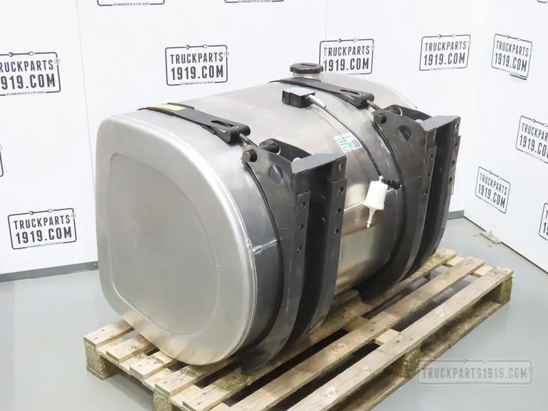 Volvo 21516447 Brandstoftank + steunen 405L - Kütusepaak - Veoauto: pilt 2 Volvo 21516447 Brandstoftank + steunen 405L - Kütusepaak - Veoauto: pilt 2