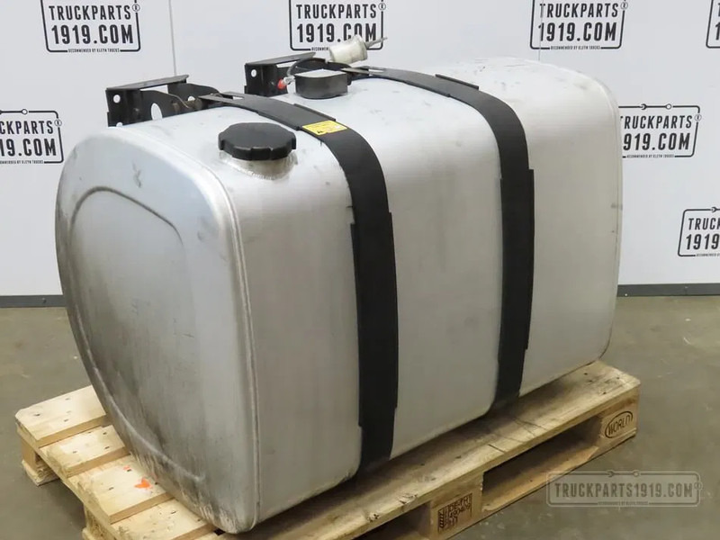 Volvo 21516447 | Brandstoftank + steunen 405L - Kütusepaak - Veoauto: pilt 1 Volvo 21516447 | Brandstoftank + steunen 405L - Kütusepaak - Veoauto: pilt 1