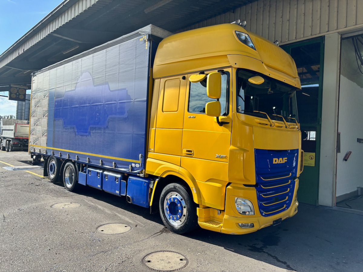 DAF FAN XF 530 LD 6x2 - Tent veoauto: pilt 1 DAF FAN XF 530 LD 6x2 - Tent veoauto: pilt 1