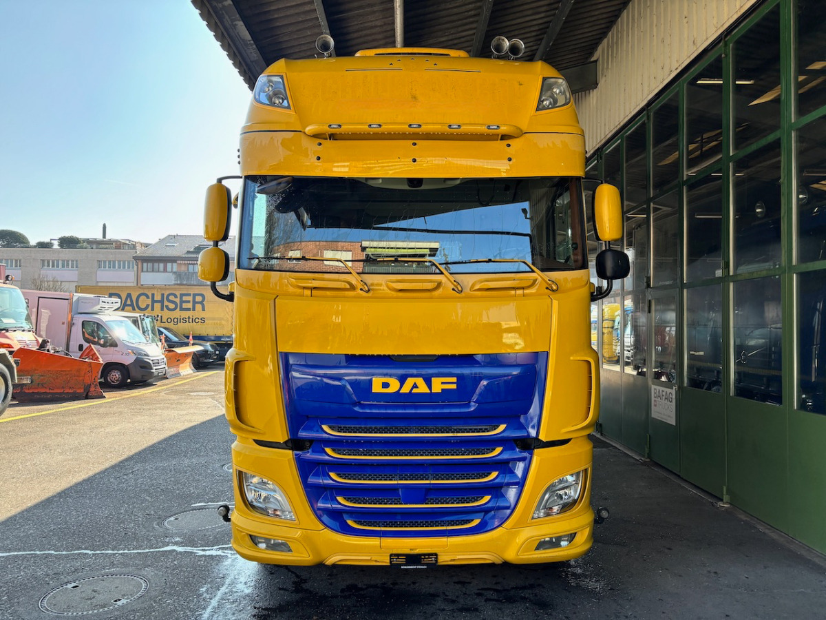DAF FAN XF 530 LD Jumbo - Tent veoauto: pilt 3 DAF FAN XF 530 LD Jumbo - Tent veoauto: pilt 3