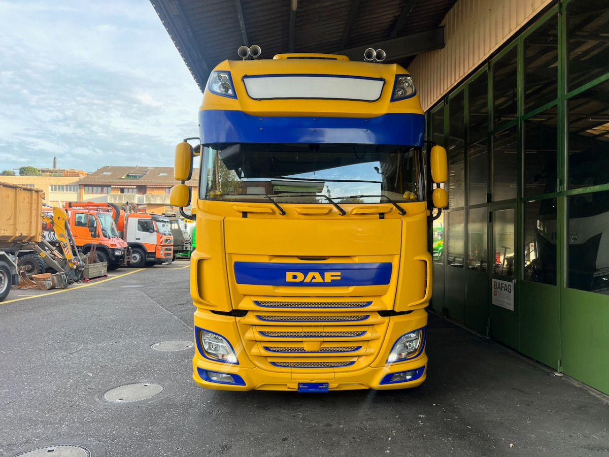 DAF XF 510 Jumbo - Tent veoauto: pilt 2 DAF XF 510 Jumbo - Tent veoauto: pilt 2