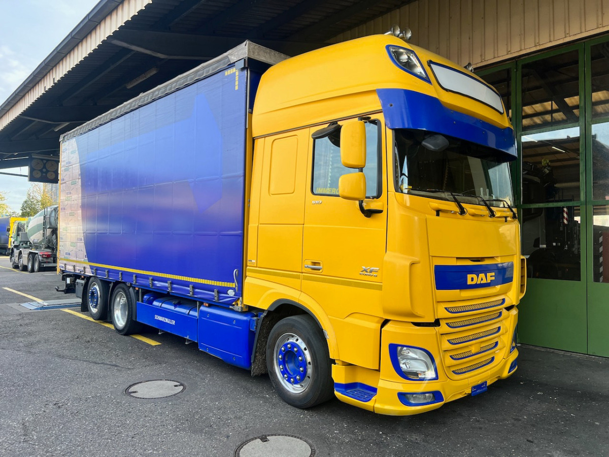 DAF XF 510 Jumbo - Tent veoauto: pilt 1 DAF XF 510 Jumbo - Tent veoauto: pilt 1