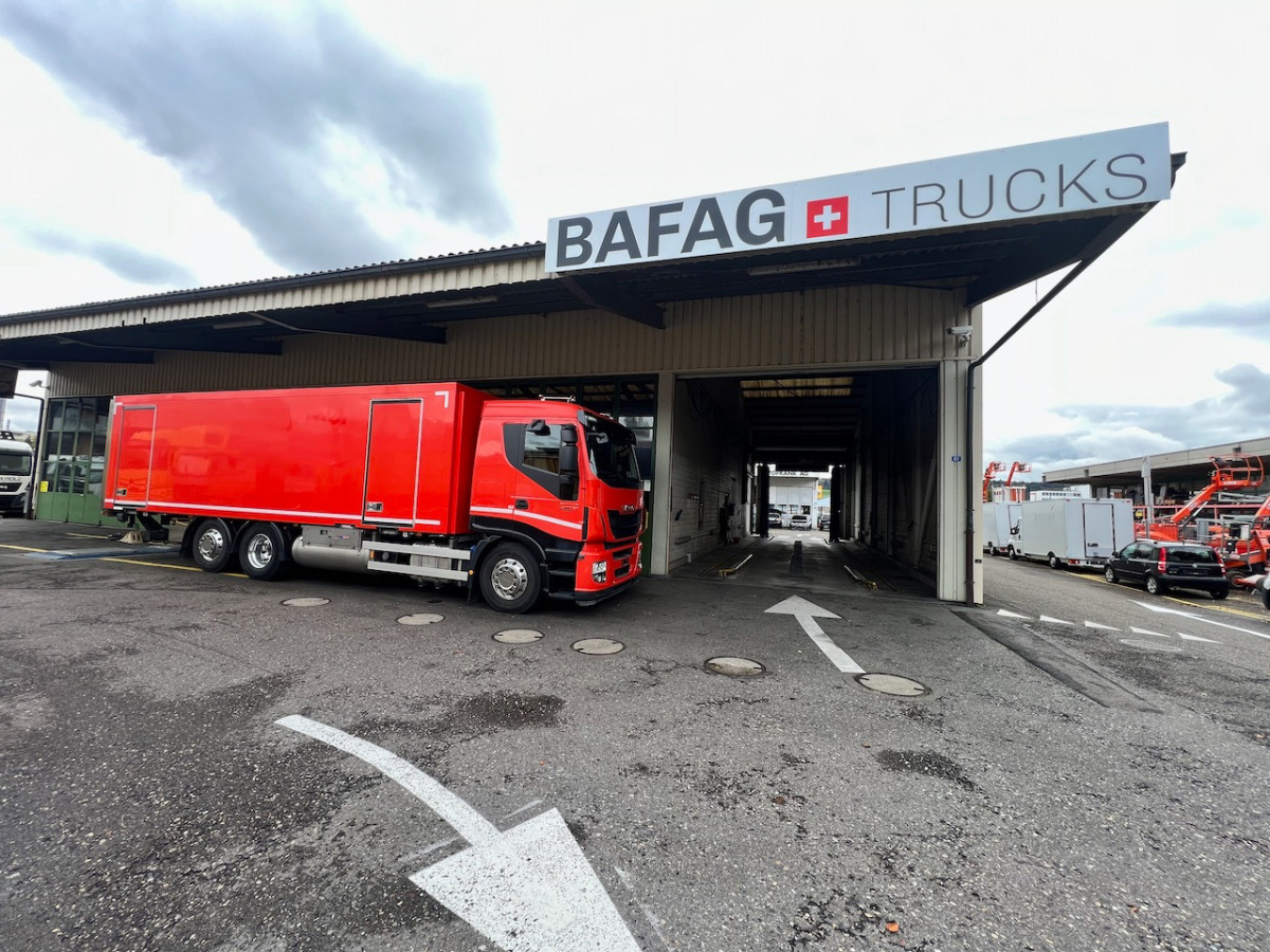 IVECO 260S42 Stralis - Kasti veoauto: pilt 2 IVECO 260S42 Stralis - Kasti veoauto: pilt 2